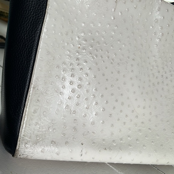 Large used Kate Spade purse - Picture 15 of 16